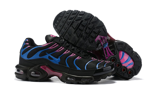 AIR MAX PLUS na internet