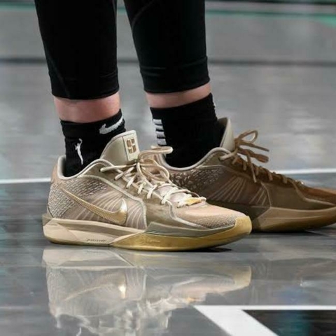 Sabrina 2 'Stronger Than Gold'