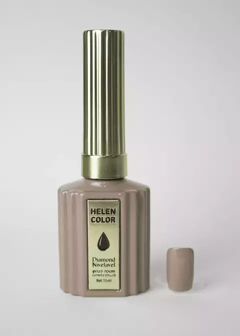 Esmalte em gel cor 29 Helen Color Nivelavel 15ml