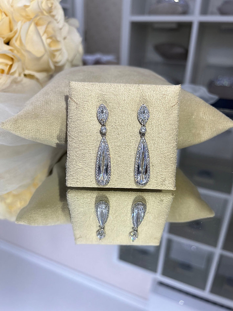 Brinco de Noiva Luxo L