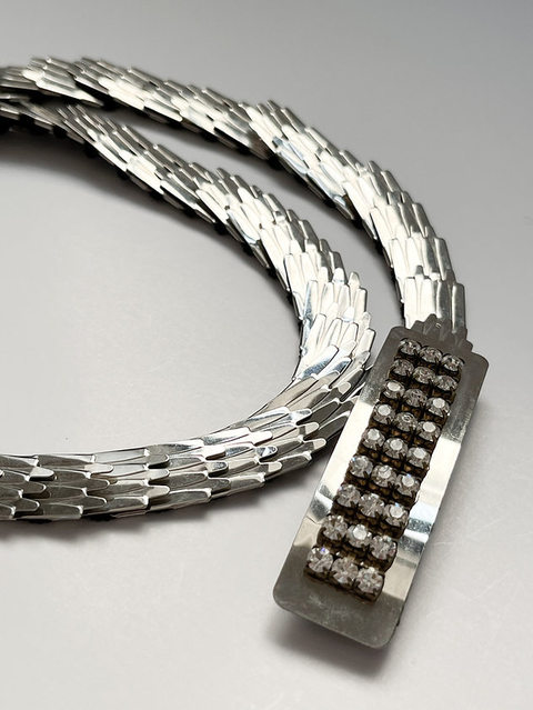 CINTO ESCAMAS PRATEADO - comprar online