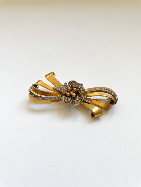 BROCHE LAÇO CRISTAIS - comprar online