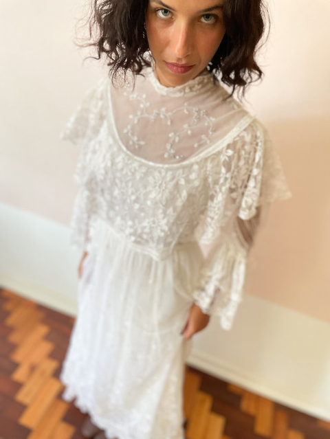 VESTIDO DE NOIVA RENDA