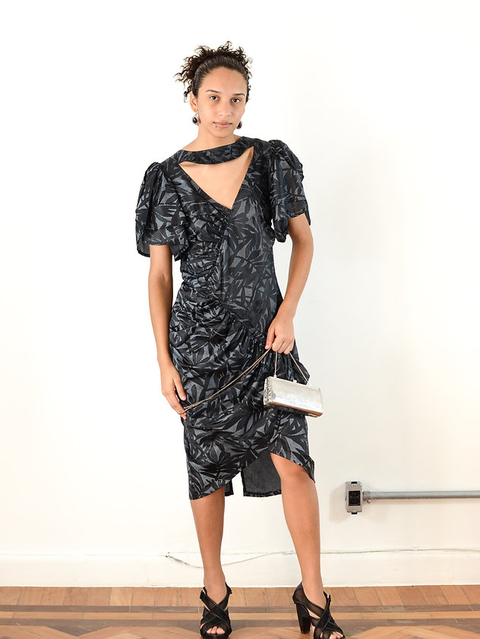 VESTIDO DRAPEADO PRETO - comprar online