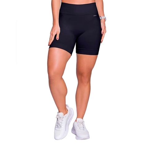 Bermuda Fitness Sem Costura Cintura Compressão Preta Grossa
