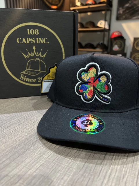 Iron trendy clover colors