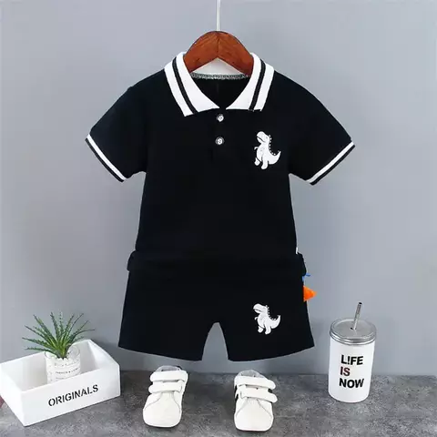Conjunto casual de menino de dinossauro