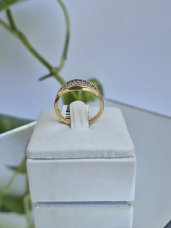 ANEL OVAL ALONGADO CRAVEJADO DE ZIRCONIAS na internet