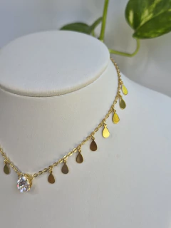 CHOKER PONTOS DE LUZ E GOTAS PENDURADAS - joiadapraia