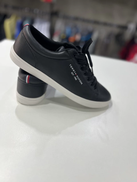 Sapatenis Tommy Hilfiger