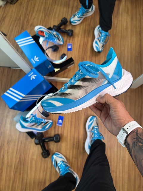 ADIZERO ADIOS 8 - BRANCO/AZUL