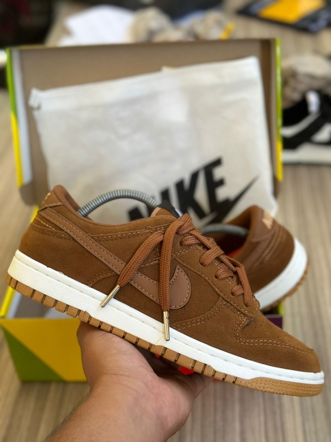 DUNK SB - CARAMELO
