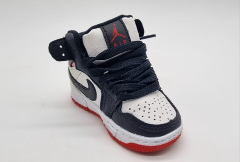 JORDAN - PRETO/VERMELHO/BRANCO