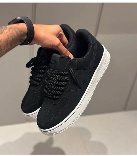 AIR FORCE - PRETO NOBUCK/BRANCO