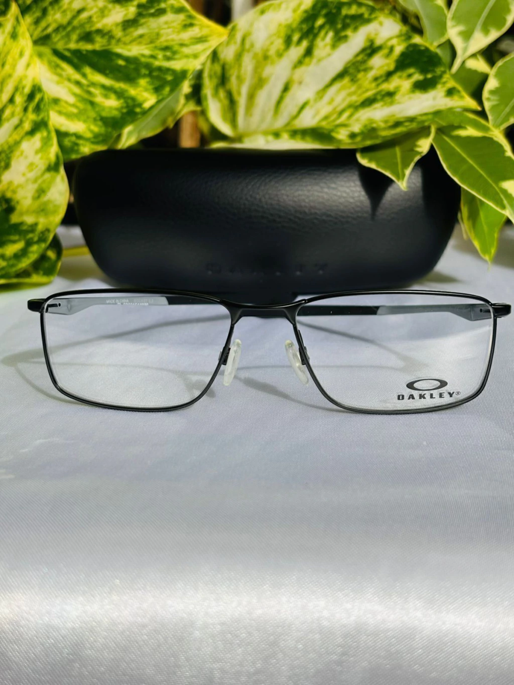 Armazón OAKLEY 3005