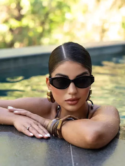 Óculos de Sol Blogueira Gatinho Mini Kity - Preto - Acetato