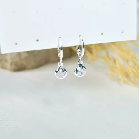 Brinco Argola Click ponto de luz