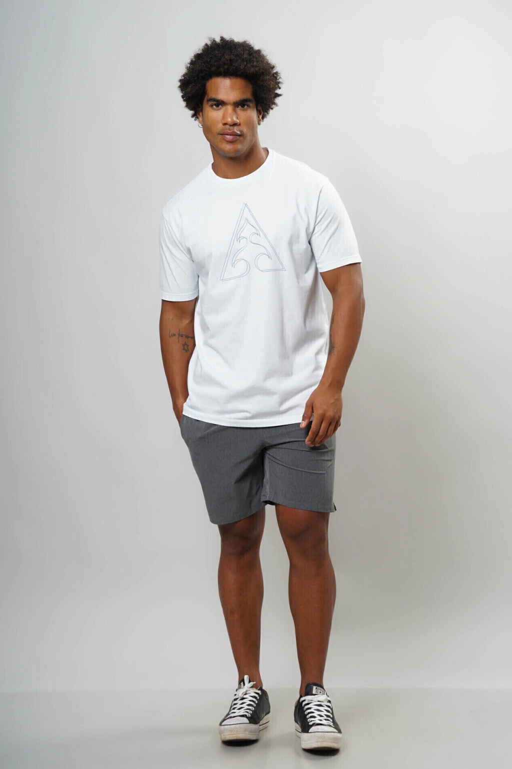 Camiseta Solids - Disturb II (Branca)