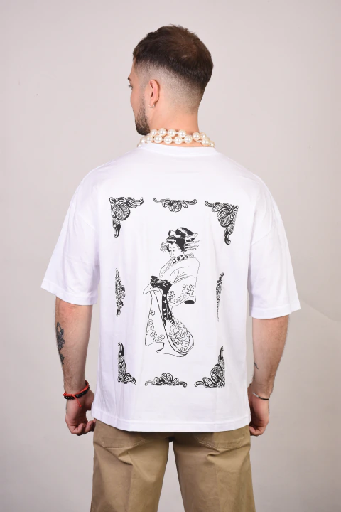 remera geisha