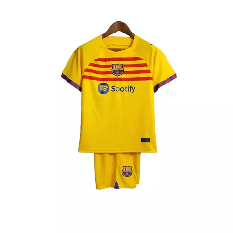 Kit Infantil Barcelona IV Nike 23/24 - Amarelo - comprar online