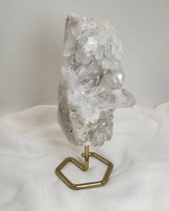 Drusa de cristal na base metalica - peça única