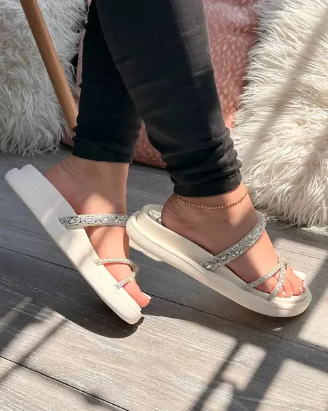 GIRLY
