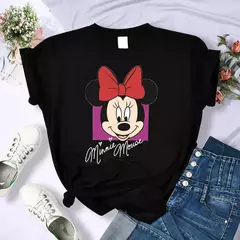 Camiseta Feminina Estilo ano 90 – Estampa Mickey e Minnie Disney - comprar online