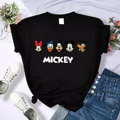 Camiseta Feminina Estilo ano 90 – Estampa Mickey e Minnie Disney - loja online