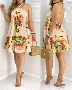 Vestido Feminino Halter com Estampa Tropical - comprar online