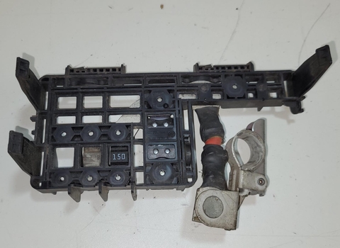 Placa Fusíveis Rele Bateria Agile Montana 2017 2133417 Orig