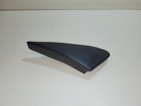 Acabamento Externo Retrovisor L. Direito Toyota Fielder 2005