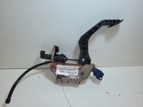 Pedal Embreagem Saveiro Cross G6 2014 5Z1721059K Original