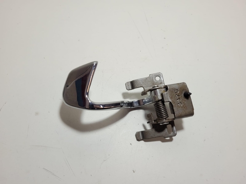 Maçaneta Interna Traseira Lado Direito S10 2011 15997814