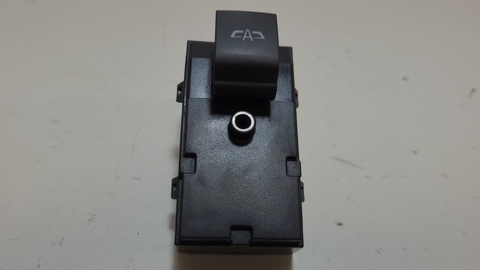 Botão Vidro Elétrico Traseiro Gm Onix 20/21 26211284