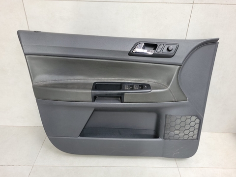 Forro Porta Diant. Lado Esquerdo Polo Sedan 2005 6Q4867011