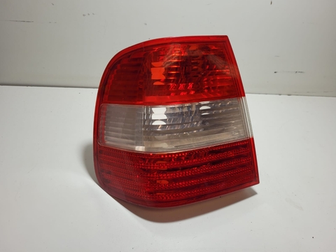 Lanterna Traseira Lado Esquerdo VW Polo Sedan 2004 C/DETALHE