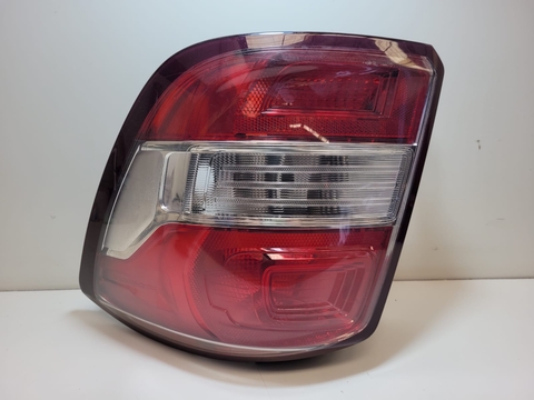 Lanterna Traseira Lado Direito Spin 2014 Original 47430748