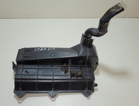 Tampa Caixa Ar Condicionado Strada Freedom 2021 BX1167623350