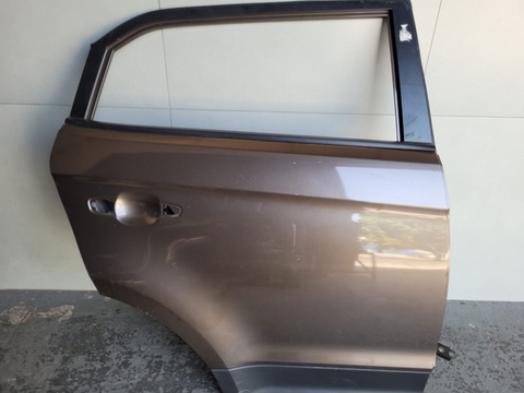 Porta Traseira Direita Hyundai Creta 2019 Com Detalhes