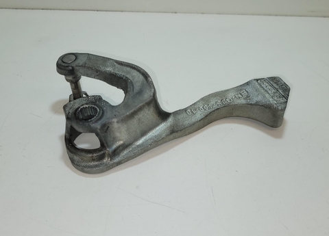 Contra Peso Trambulador Saveiro 1.6 16V 2023 ZSB6R0711051F