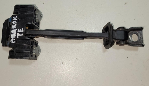 Limitador Porta Traseiro Esq Vw Amarok 2.0 2015 2H7249839