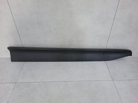 Friso Porta Diant. Esquerdo Hyundai Creta 2022 C/ Detalhes