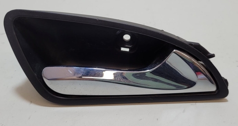 Maçaneta Interna Traseira Lado Direito Hb20 2016 82621HB000