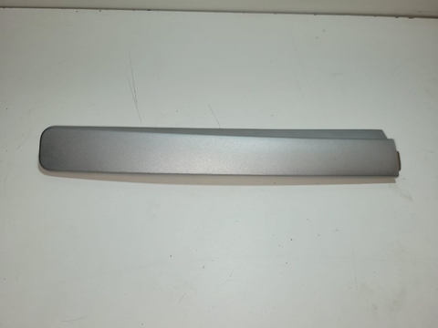 Acabamento Rack Teto Tras. Lado Esquerdo Hyundai Creta 2022