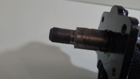 Eixo Traseiro Fiat Strada 1999 A 2013 S/Abs C/ Detalhe