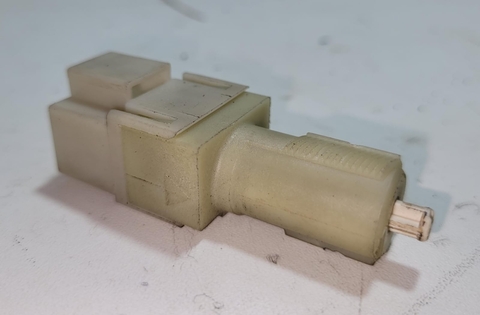 Sensor Pedal Freio Captiva 2.4 2010 Usado Original