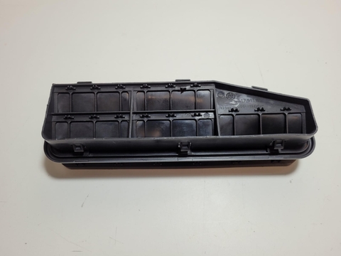 Difusor Ar Carroceria Lado Esquerdo Strada 2019 51791149