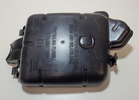 Tampa Caixa Fusível Uno Vivace 2010/14 51834115 Original