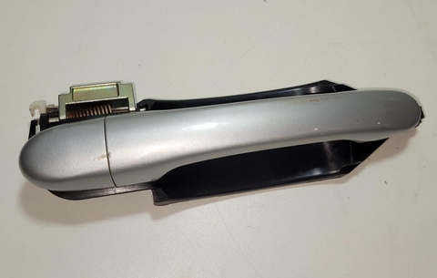 Maçaneta Externa Dianteiro Direita Strada 2023 521687810