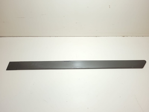 Friso Borrachão Porta Traseiro L. Esquerdo Spin 2013 Detalhe